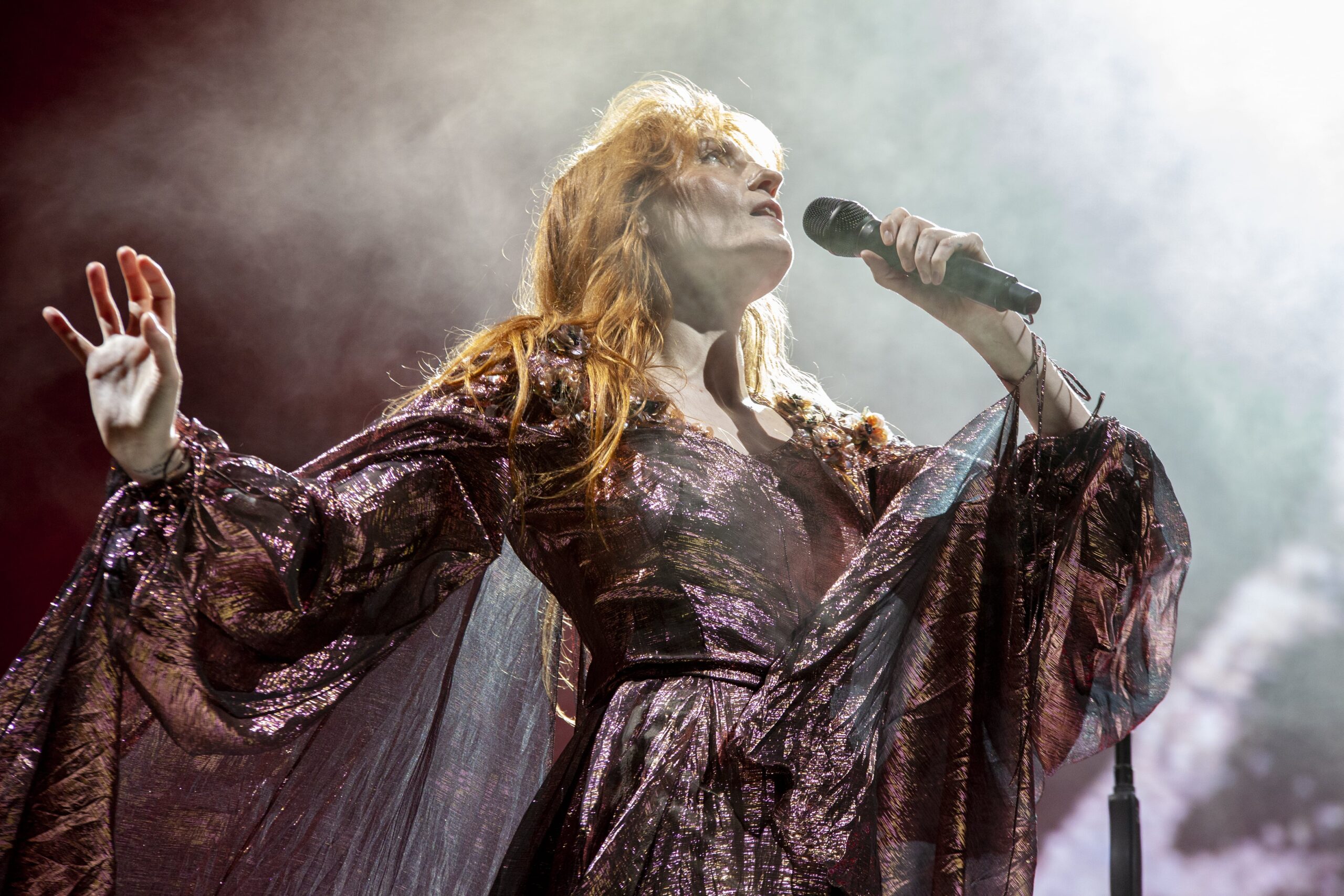 Florence Welch de Florence and the Machine se produit lors de la troisième journée du Cala Mijas Festival 2023, le 2 septembre 2023 à Mijas, en Espagne.