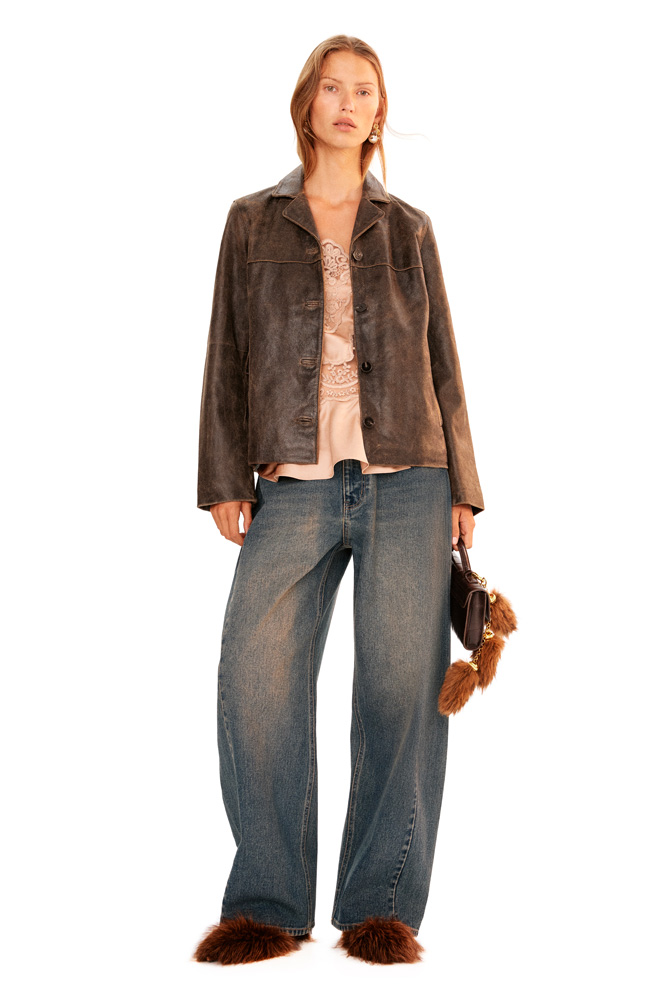 La collection H&M automne-hiver 2025 au style grunge et bruit pop.