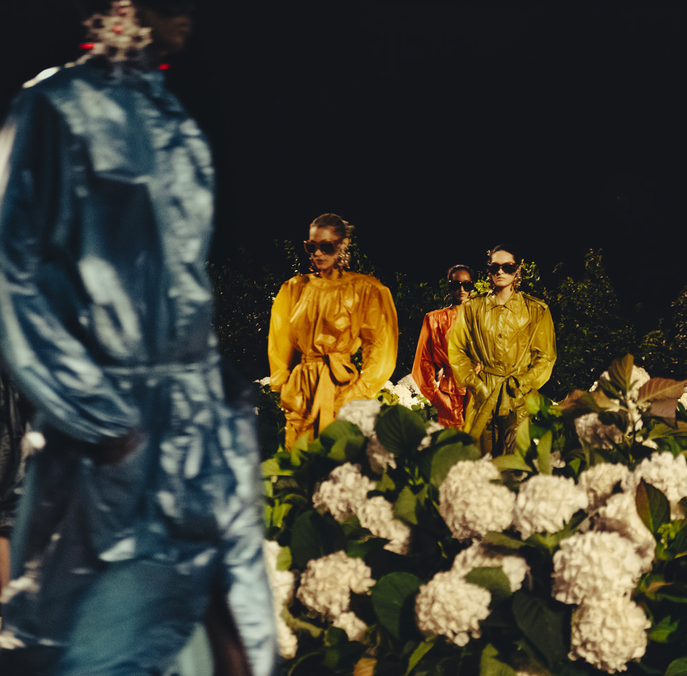 Le défilé Saint Laurent printemps-été 2026.