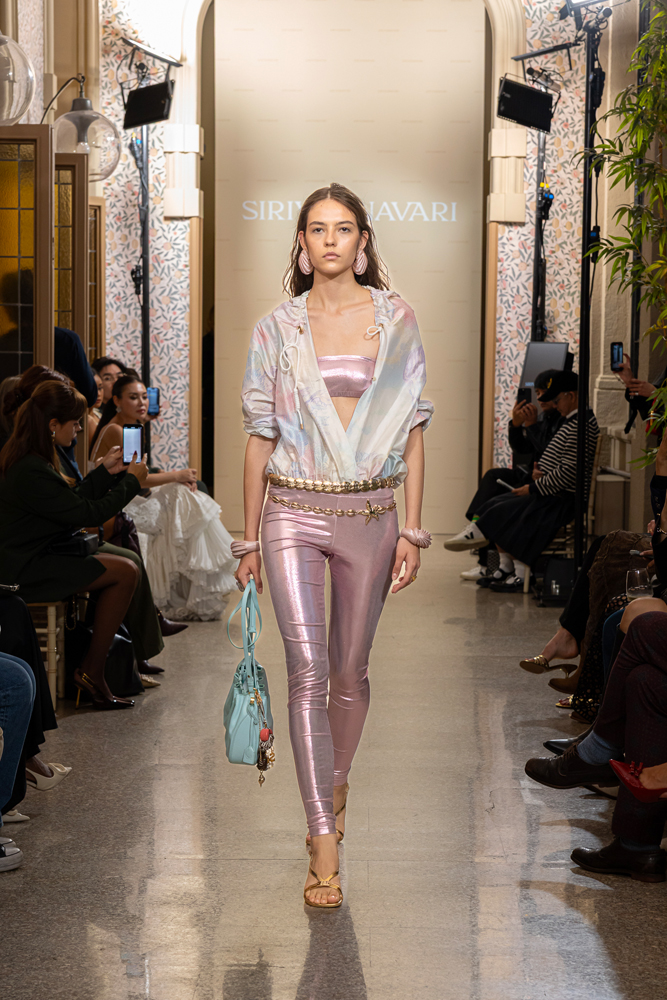 Le défilé Sirivannavari printemps-été 2026 à la Fashion Week de Milan