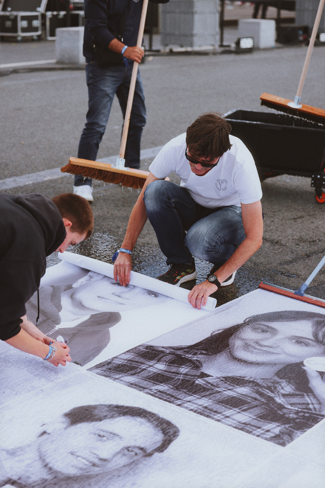 La performance Alive par l'association Antoine Alléno et l'artiste JR.