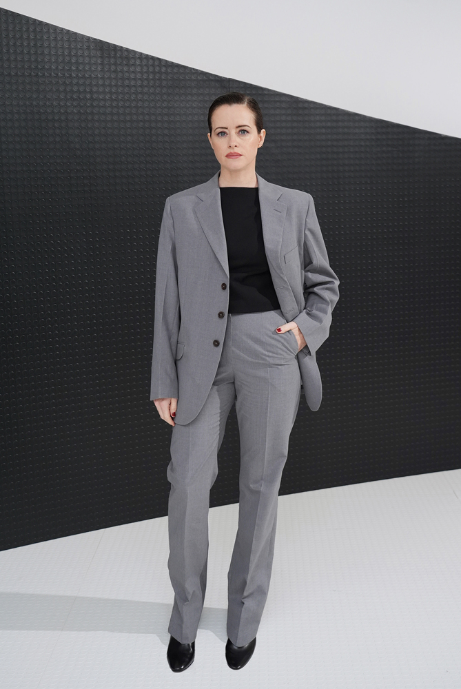 Claire Foy Ghali assiste au défilé Jil Sander Printemps- Été 2026 pendant la Fashion Week de Milan en Italie