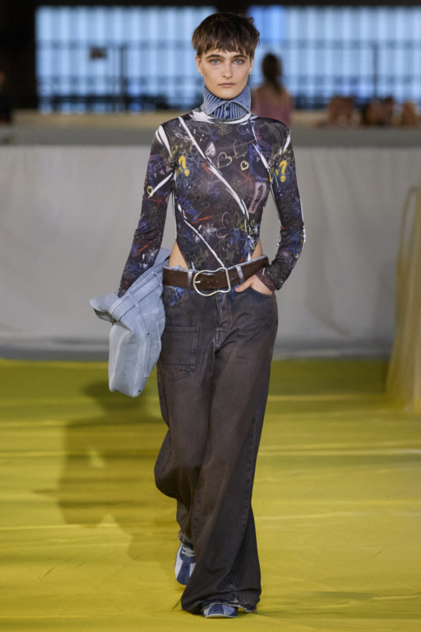 défilé desigual studio 2025 à barcelone 