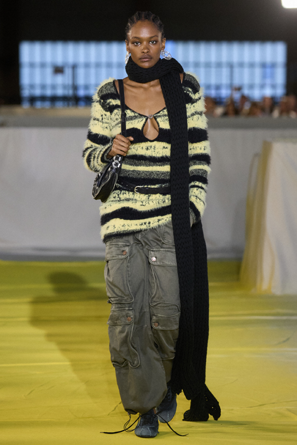 défilé desigual studio 2025 à barcelone 