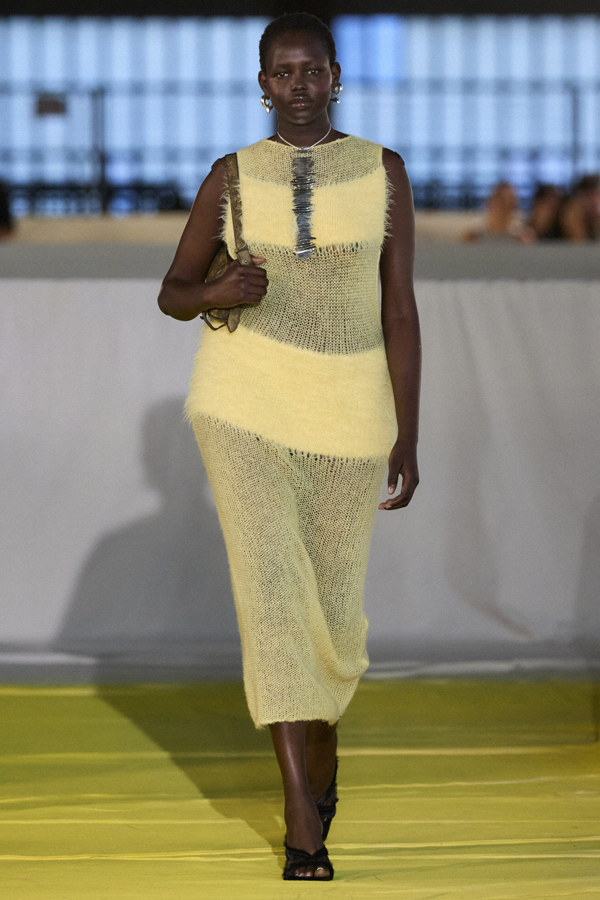 défilé desigual studio 2025 à barcelone 