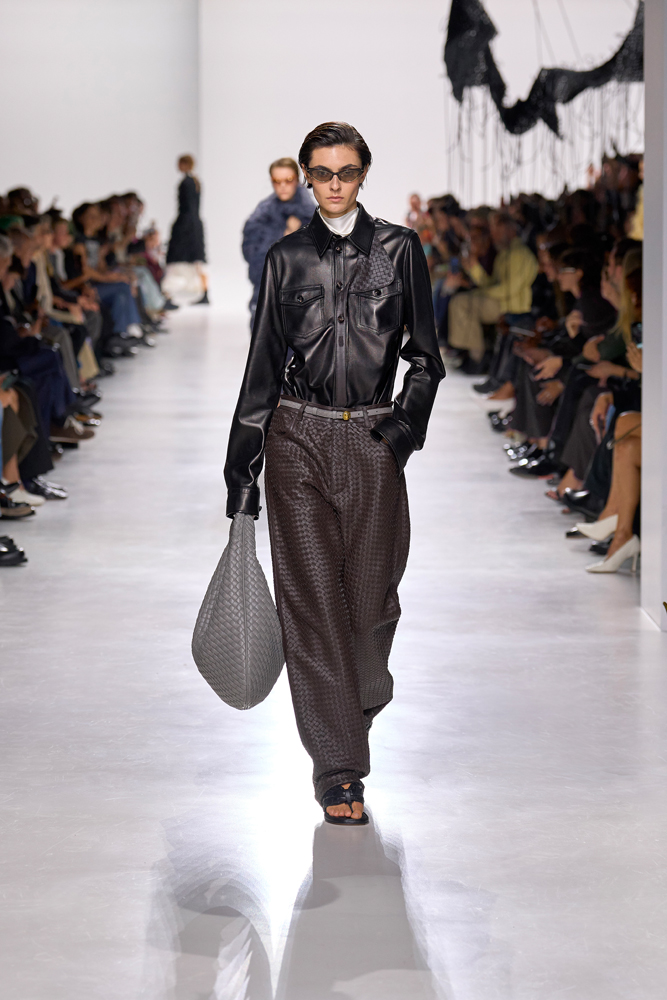 Le défilé Bottega Veneta printemps-été 2026 par Louise Trotter à la Fashion Week de Milan
