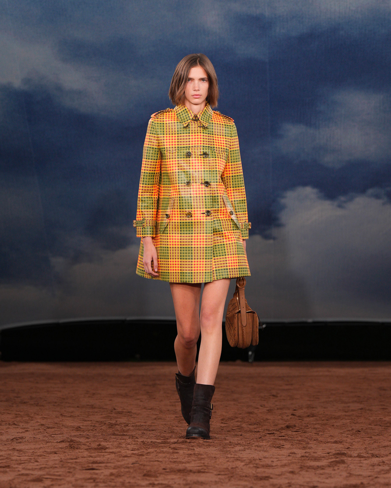  Le défilé Burberry printemps-été 2026 à la Fashion Week de Londres