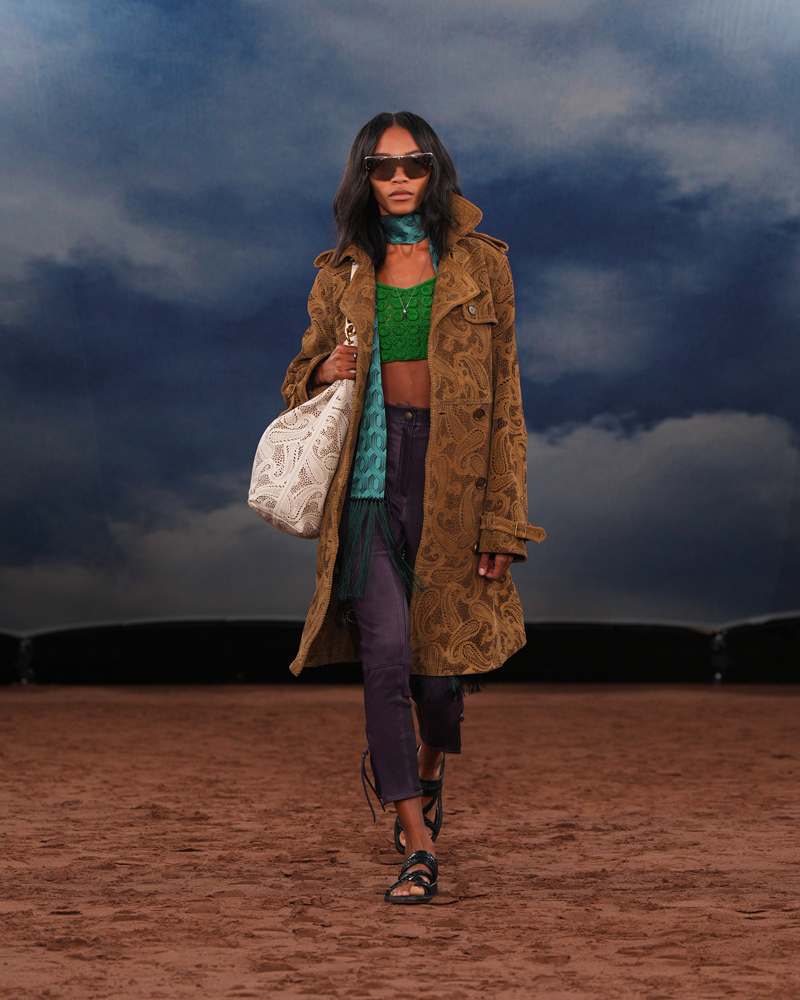 Le défilé Burberry printemps-été 2026 à la Fashion Week de Londres