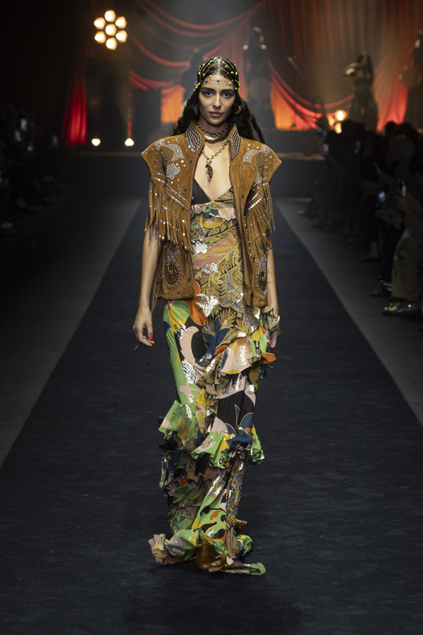 défilé etro printemps-été 2026 fashion week de milan