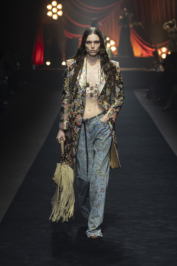 défilé etro printemps-été 2026 fashion week de milan