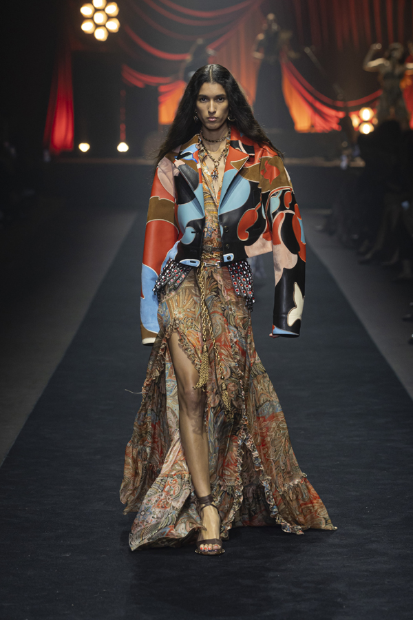 défilé etro printemps-été 2026 fashion week de milan