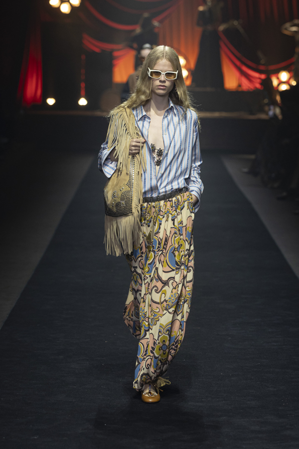 défilé etro printemps-été 2026 fashion week de milan