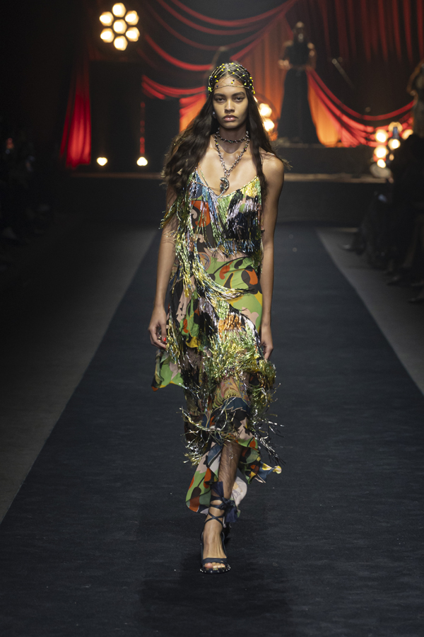 défilé etro printemps-été 2026 fashion week de milan