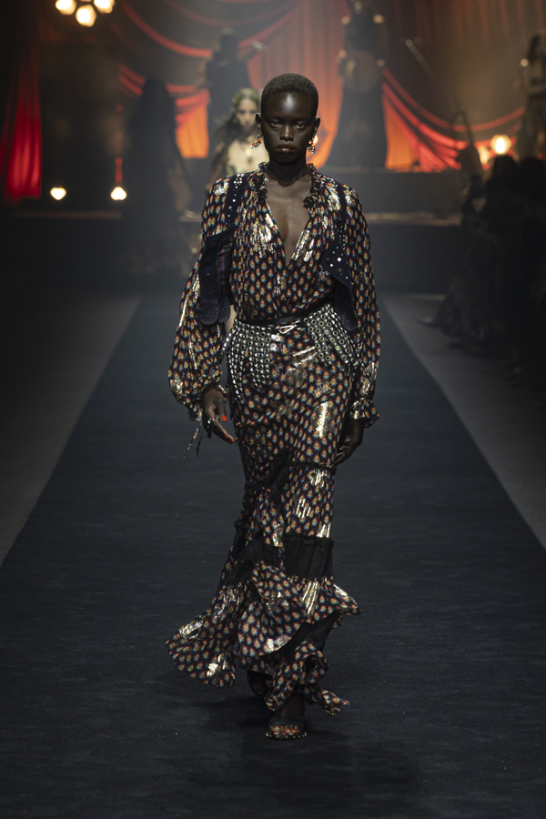 défilé etro printemps-été 2026 fashion week de milan