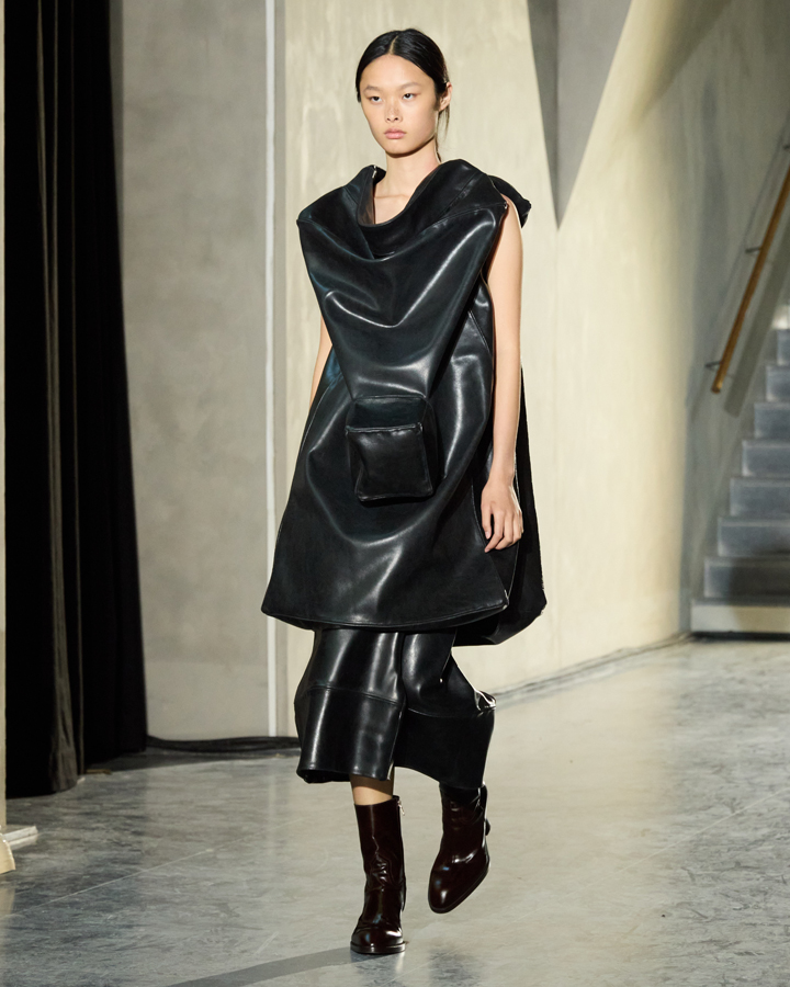 défilé hodakova printemps-été 2026 fashion week paris