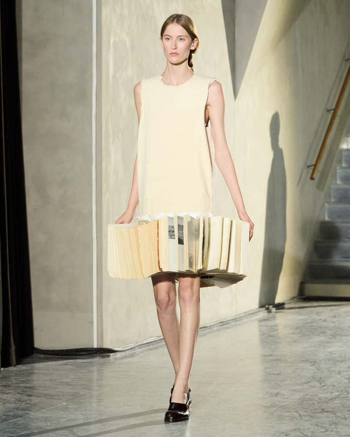 défilé hodakova printemps-été 2026 fashion week paris