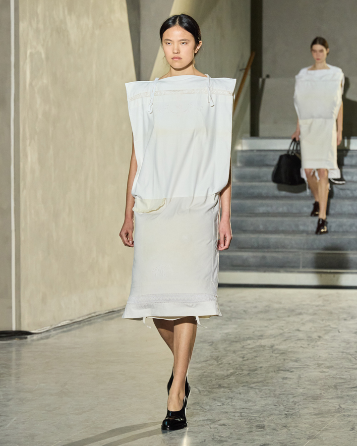 défilé hodakova printemps-été 2026 fashion week paris