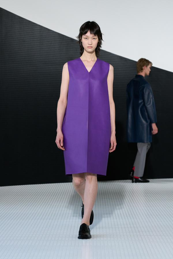 défilé jil sander printemps-été 2026 à la fashion week de milan