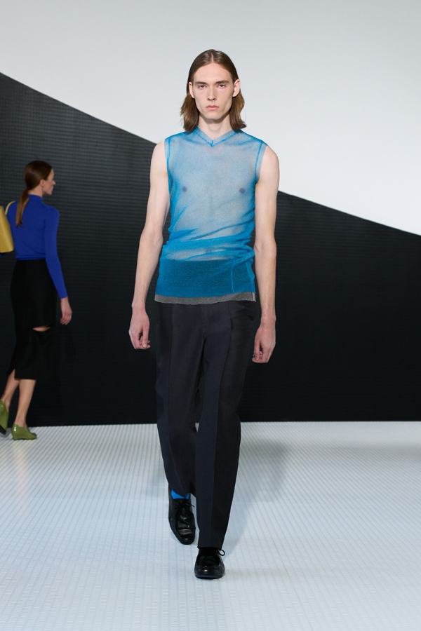défilé jil sander printemps-été 2026 à la fashion week de milan