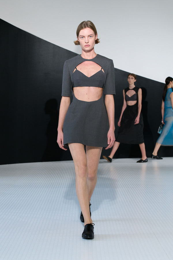 défilé jil sander printemps-été 2026 à la fashion week de milan