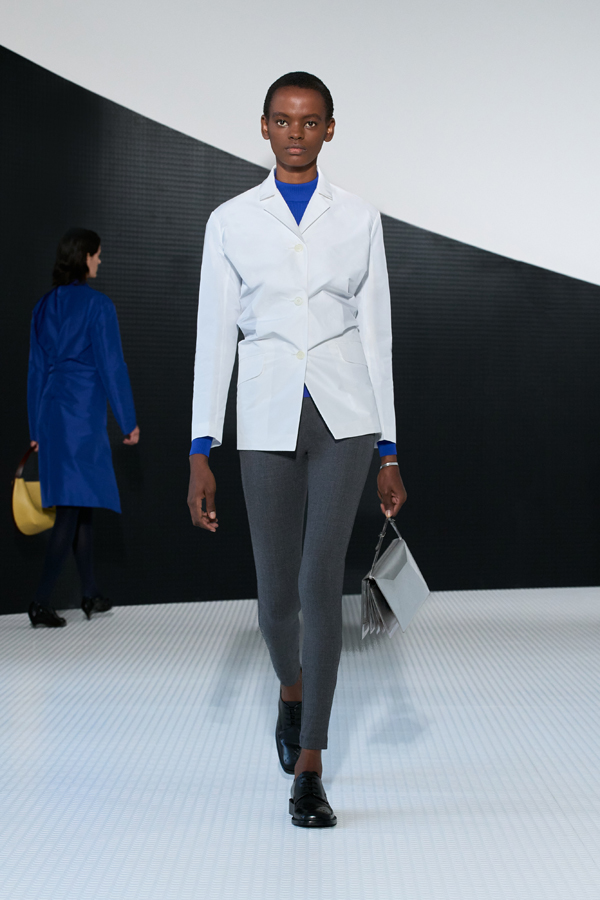 défilé jil sander printemps-été 2026 à la fashion week de milan
