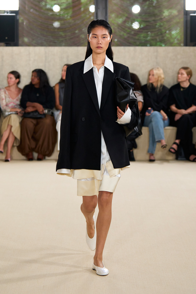 Le défilé Toteme printemps-été 2026 à la Fashion Week de New York