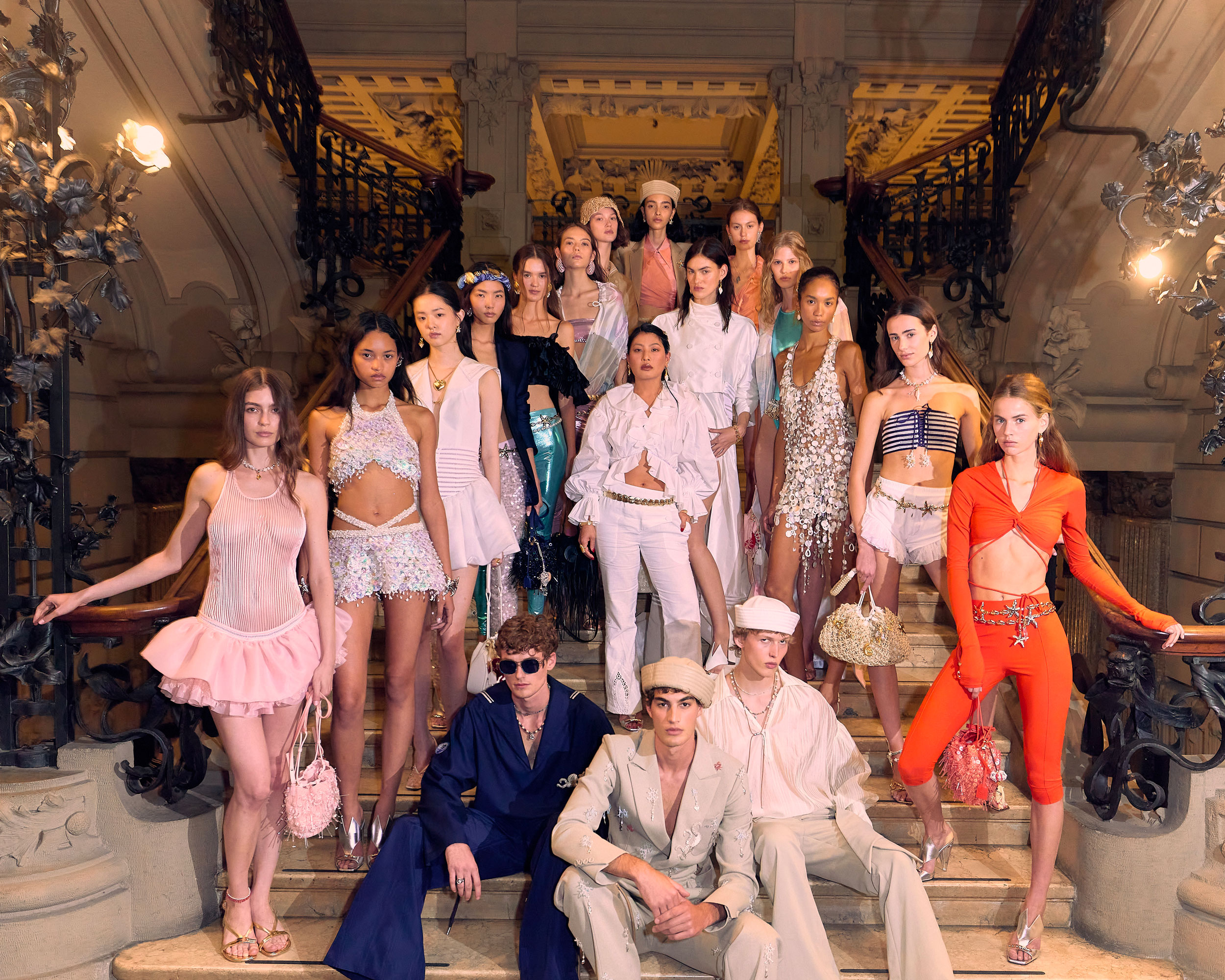 Son Altesse Royale la Princesse Sirivannavari Nariratana Rajakanya au défilé printemps-été 2026 à la Fashion Week de Paris