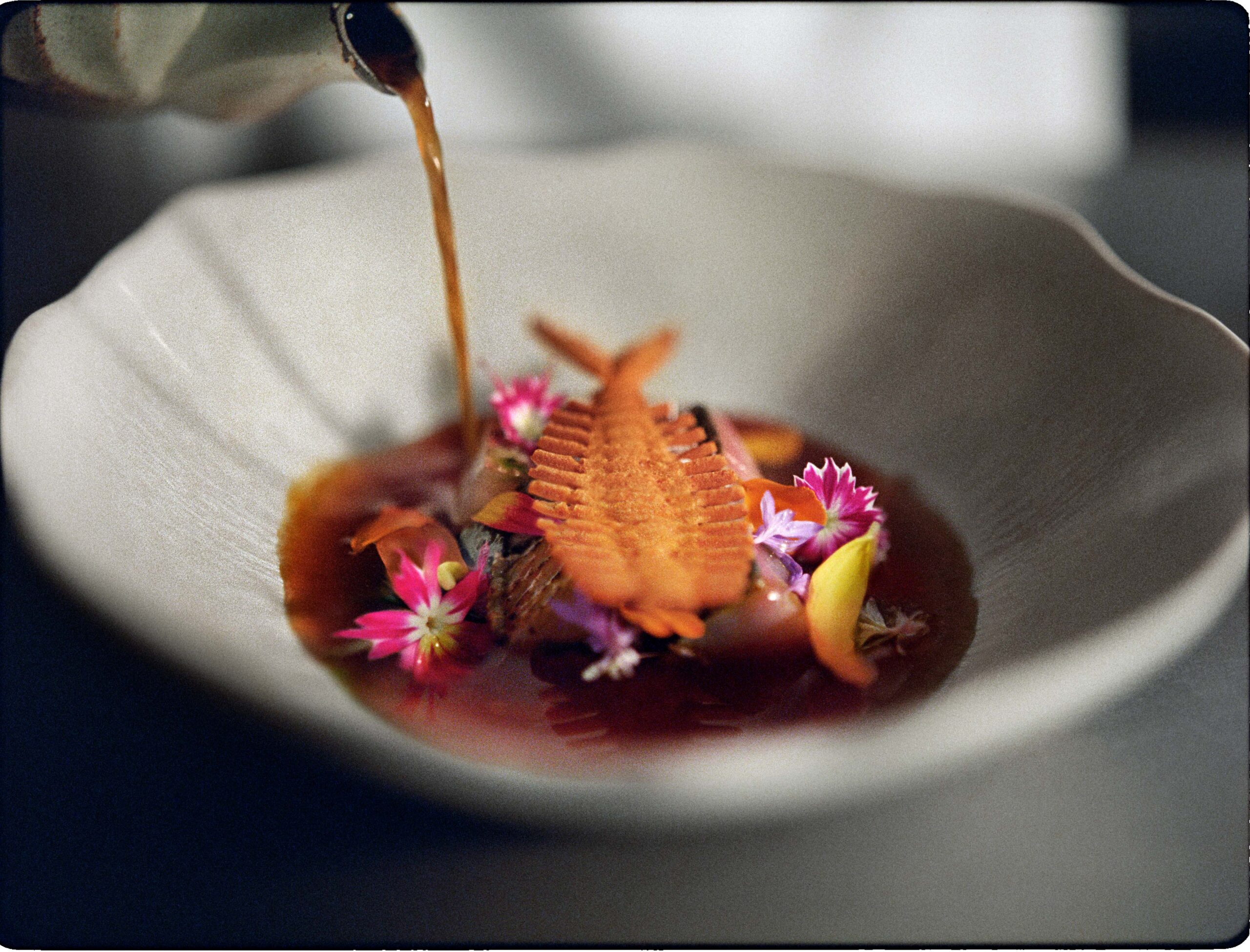 Un plat réalisé par le chef Mory Sacko.