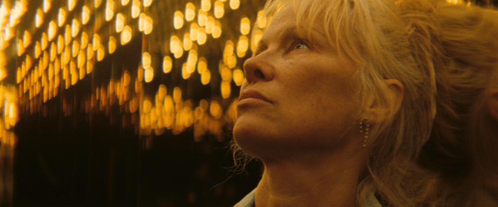 Photo de l'actrice Pamela Anderson dans le film The Last Showgirl (2025) de Gia Coppola.