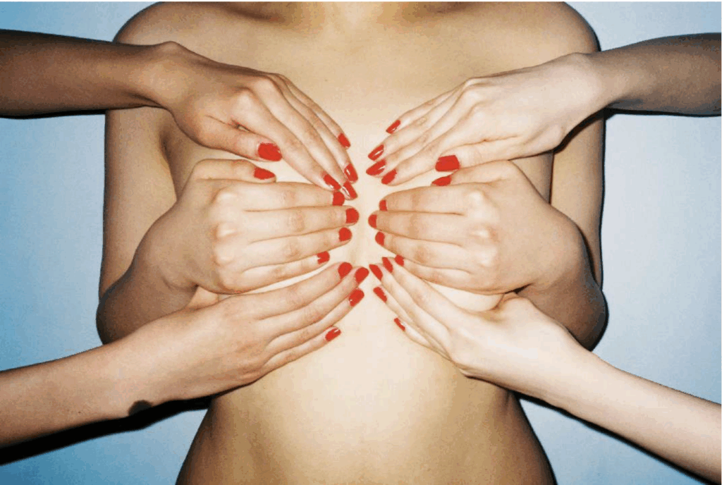 Ren Hang
Untitled, 2014
Impression jet d’encre
67 × 100 cm
©Ren Hang / Paris-B