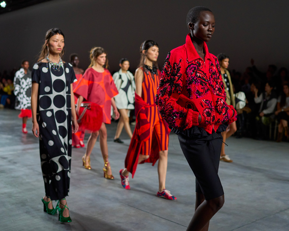 Vue du défilé Dries Van Noten Printemps-été 2026