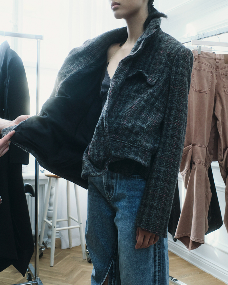 Fittings de la collaboration H&M x Glenn Martens © H&M.