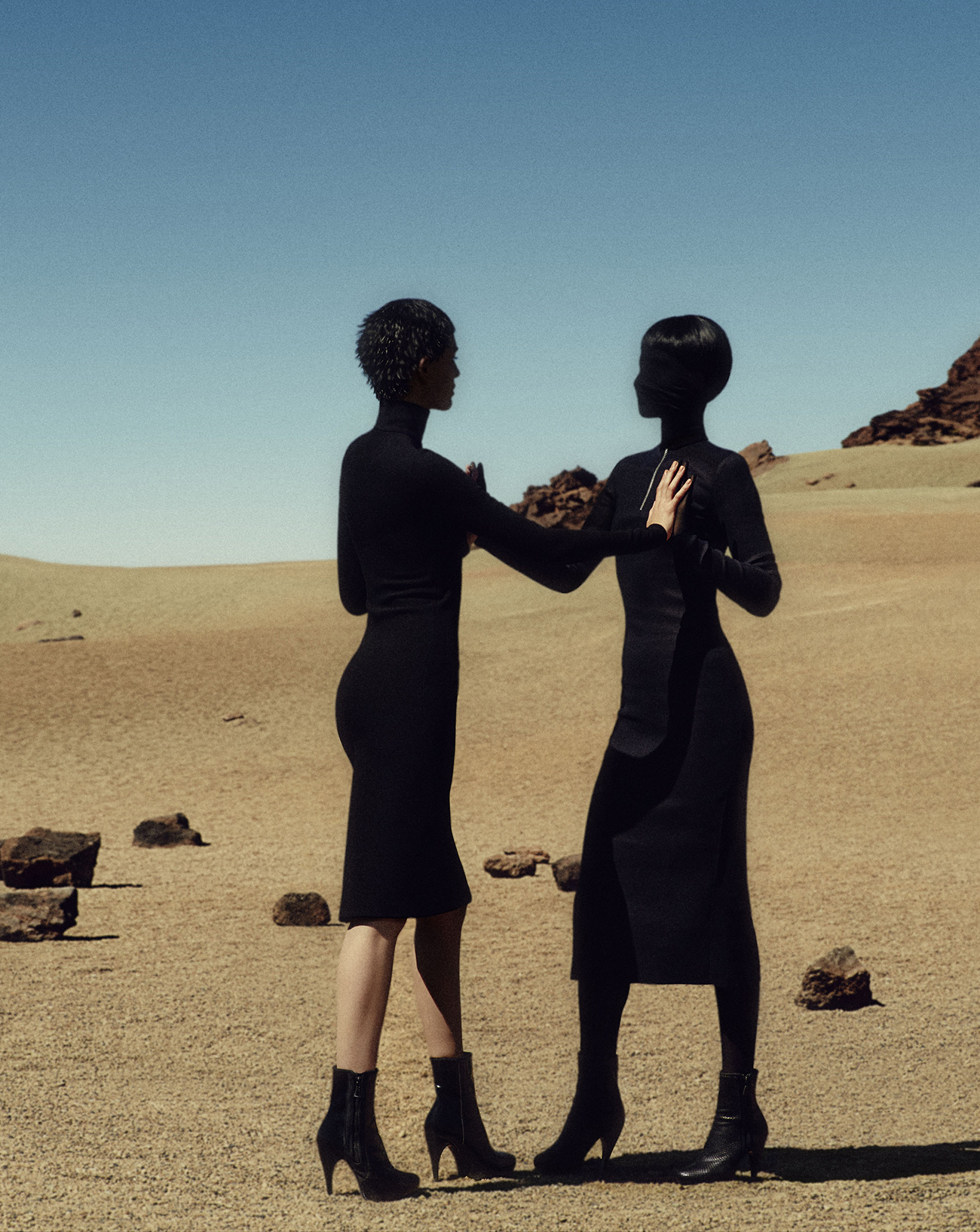 Txema Yeste, Duality, Tenerife, 2013 © Courtesy of Galería Alta.