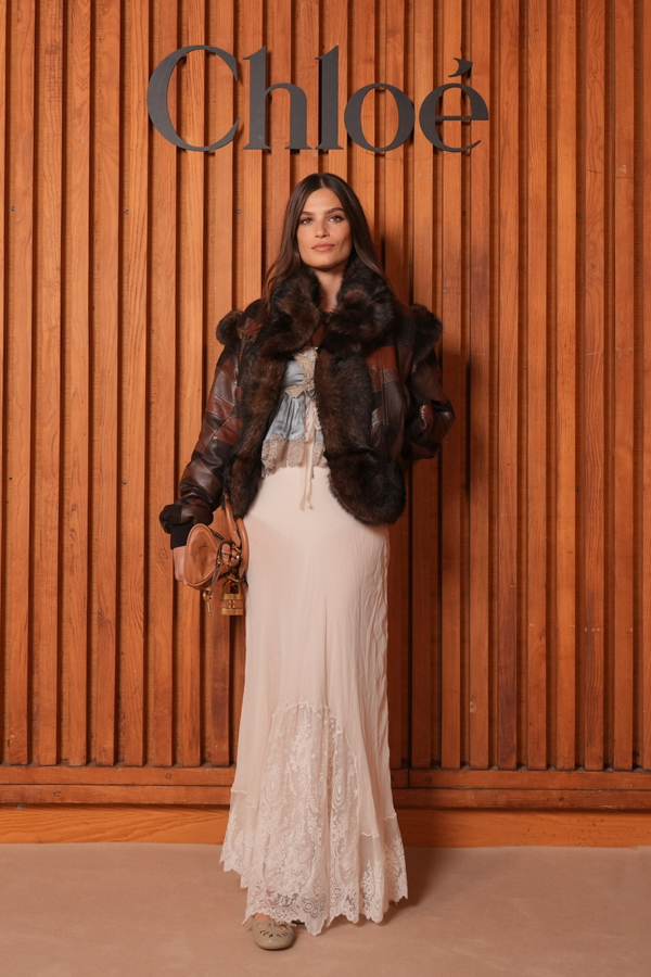 alma jodorowsky au défilé chloé printemps-été 2026 à la fashion week de Paris