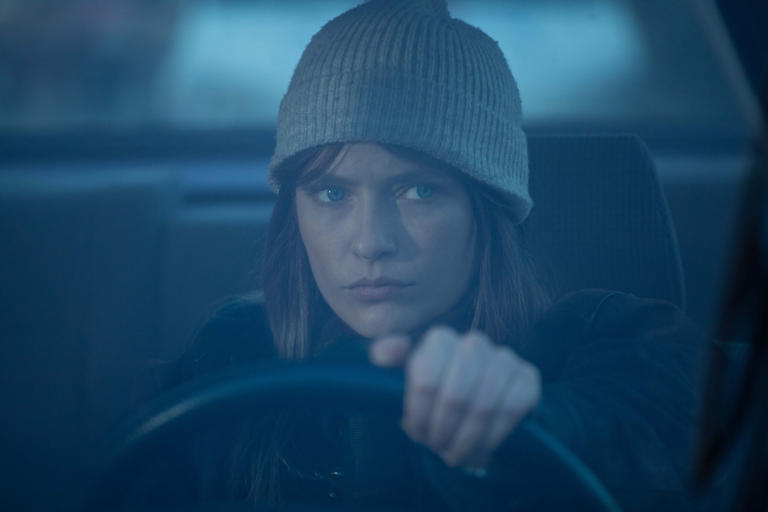 Camille Razat dans la série Les disparues de la gare ©2025 Disney et ses sociétés affiliées. Tous droits réservés.