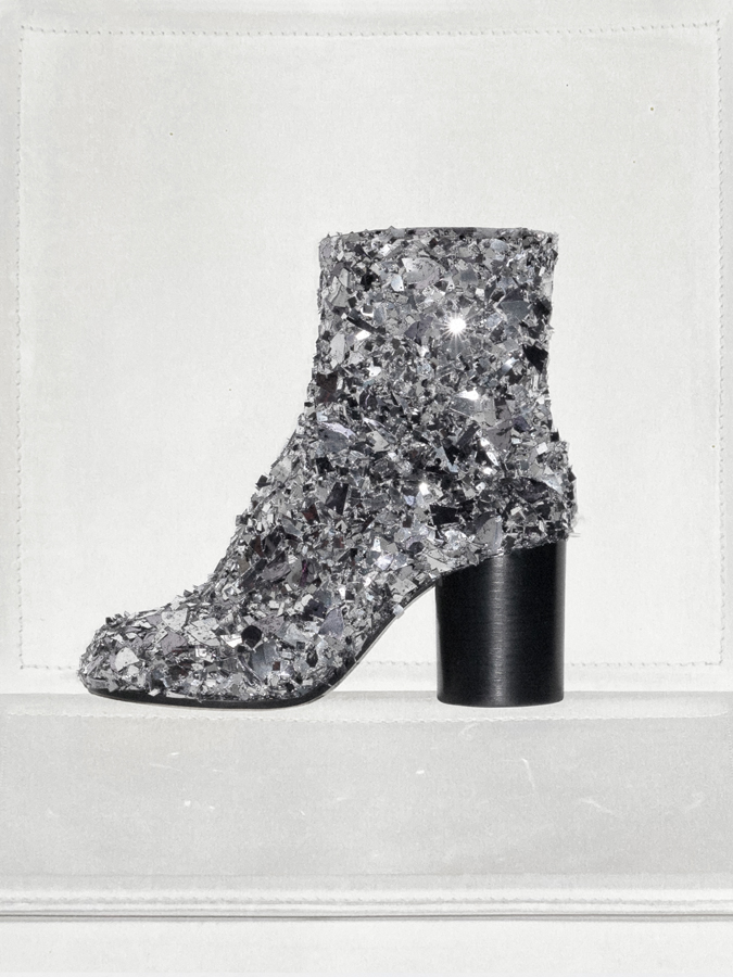 chaussures tabi maison margiela collection broken mirror 