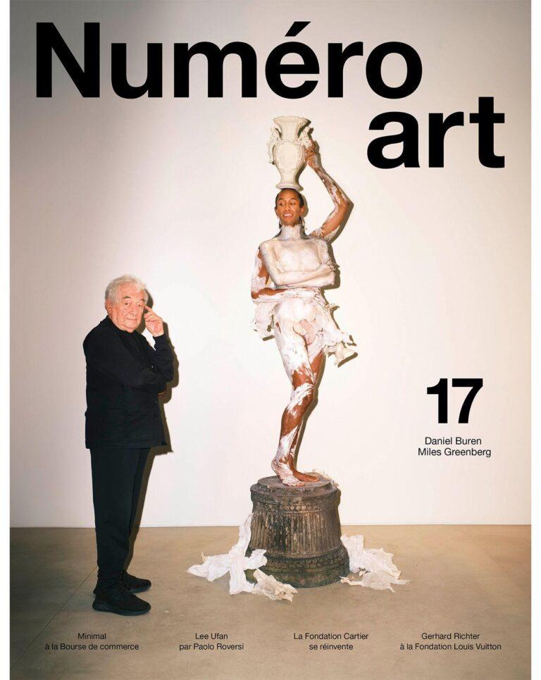 Les artistes Daniel Buren et Miles Greenberg photographiés par Vidar Logi pour leur exposition chez Reiffers Initiatives, à Paris.