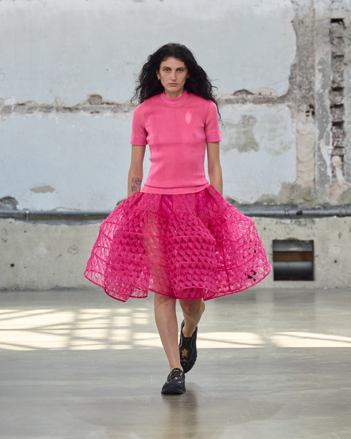 défilé cecilie bahnsen printemps-été 2026 à la fashion week de paris