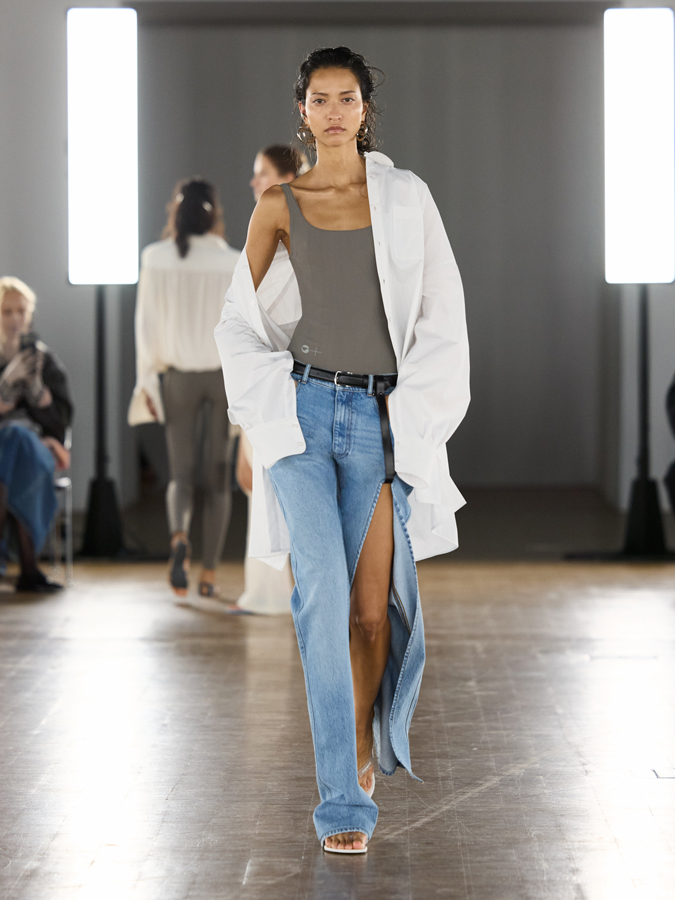 défilé coperni printemps-été 2026 à la fashion week de paris
