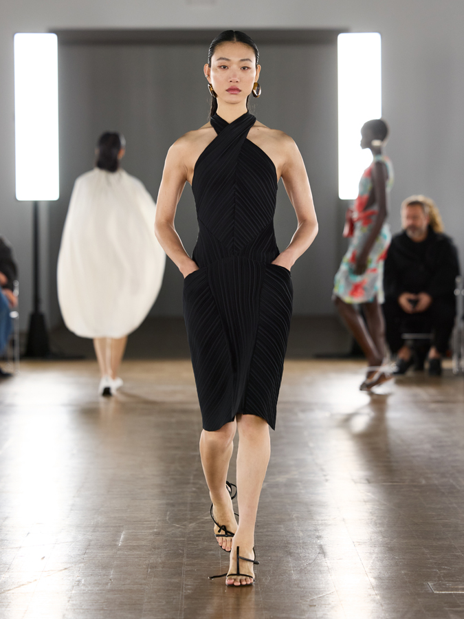 défilé coperni printemps-été 2026 à la fashion week de paris