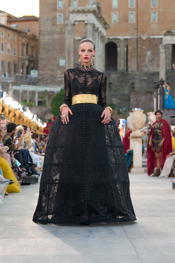 défilé dolce & gabbana alta moda 2025 rome