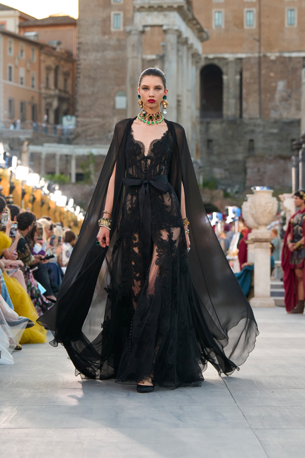 défilé dolce & gabbana alta moda 2025 rome