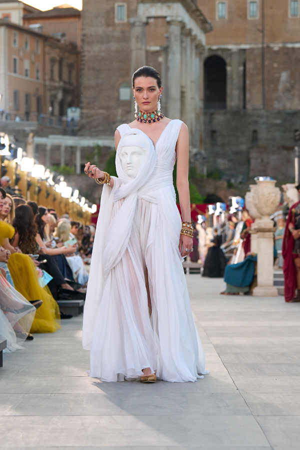 défilé dolce & gabbana alta moda 2025 rome