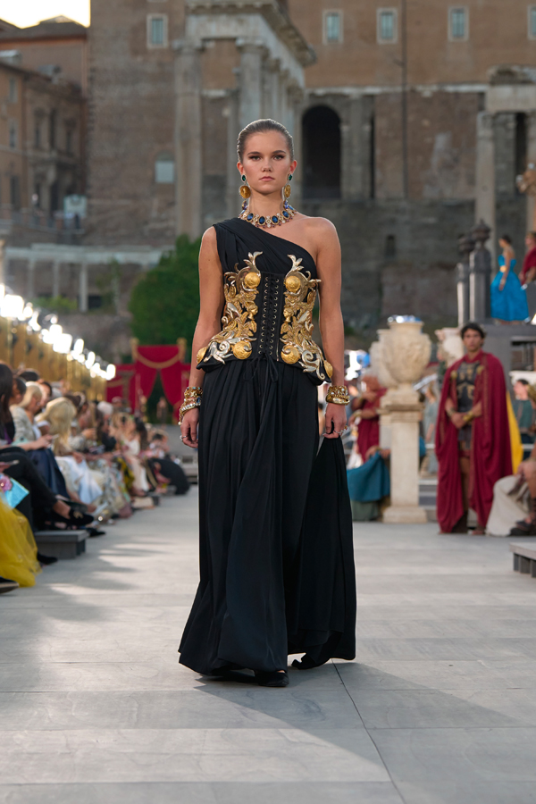 défilé dolce & gabbana alta moda 2025 rome