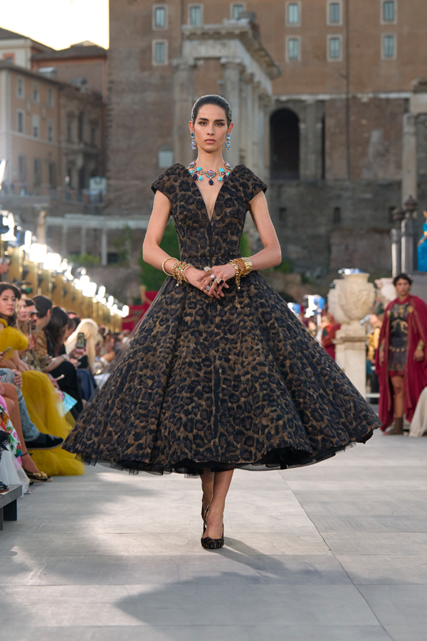 défilé dolce & gabbana alta moda 2025 rome