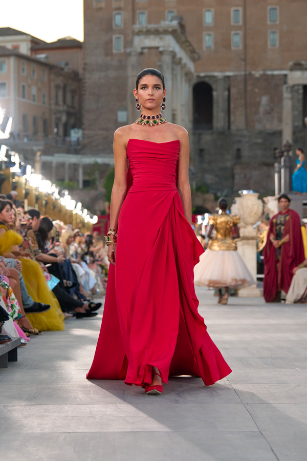 défilé dolce & gabbana alta moda 2025 rome