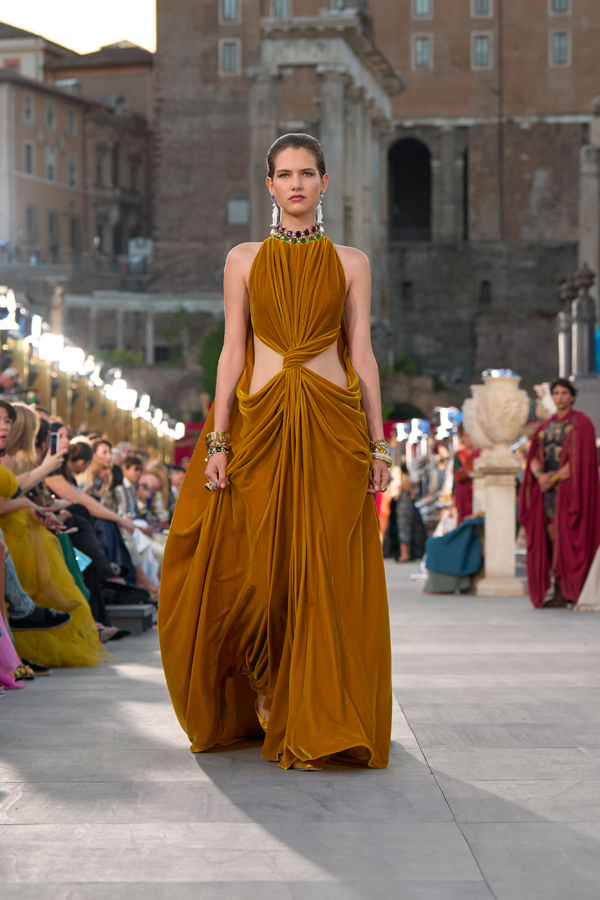 défilé dolce & gabbana alta moda 2025 rome