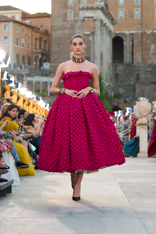 défilé dolce & gabbana alta moda 2025 rome