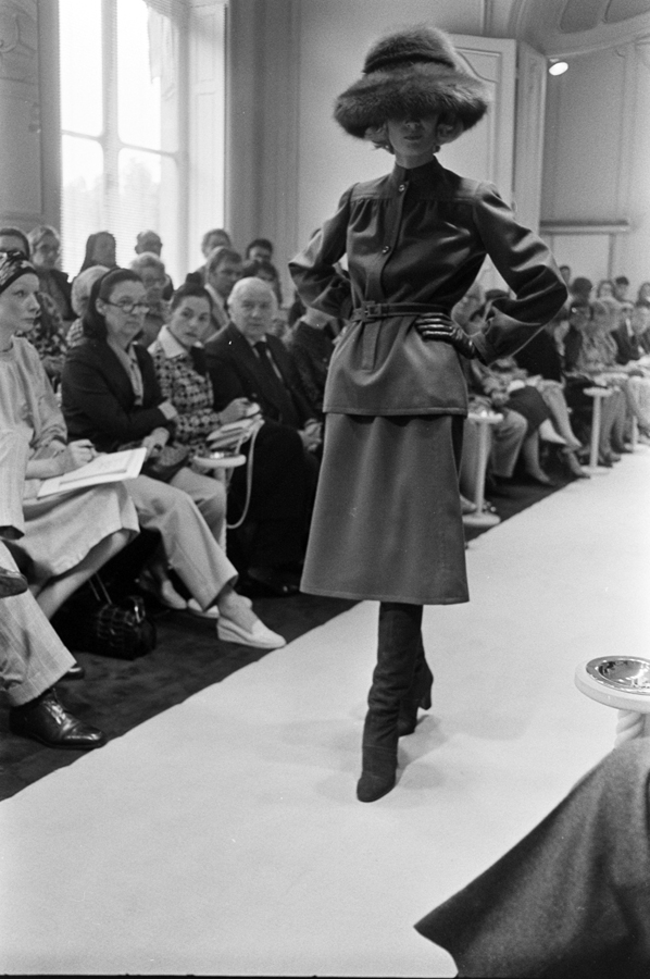 défilé givenchy automne-hiver 1974-1975