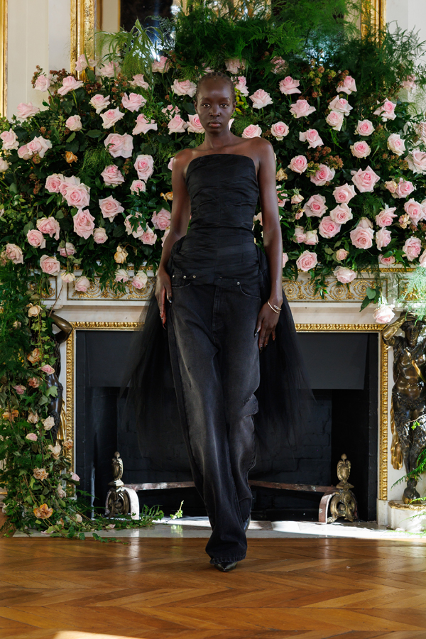 le défilé matières fécales printemps-été 2026 à la fashion week de paris